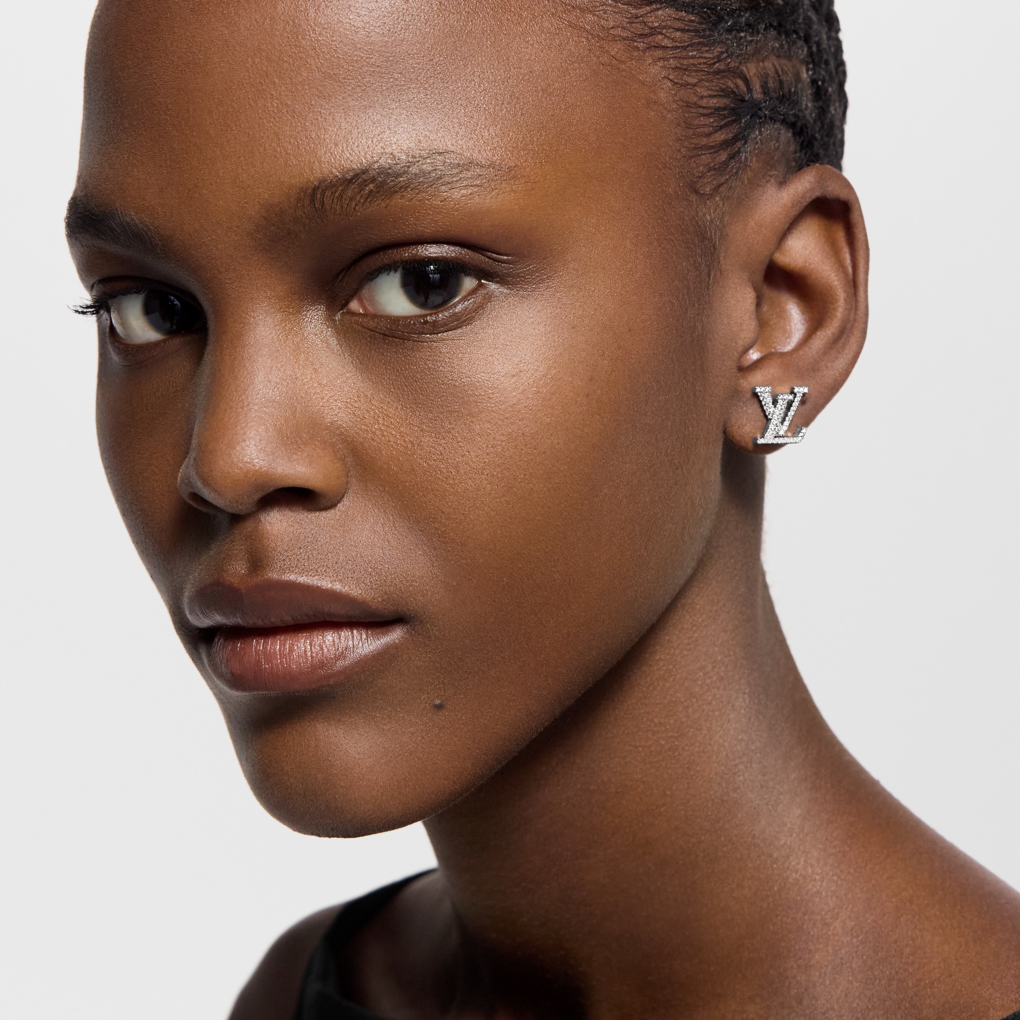 LV Iconic Earrings S00 - Women - Fashion Jewelry | LOUIS VUITTON ®
